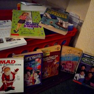 Used Books Each, Bundled By Similarities Or Lot